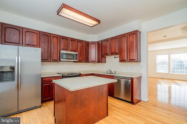 2507 JAMES MAURY DR, Herndon, VA 20171