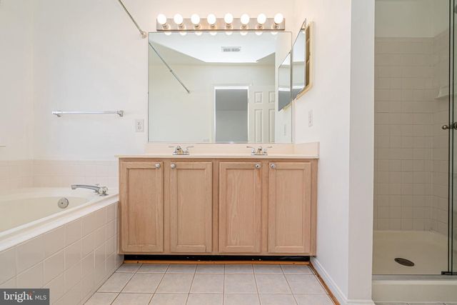 2507 JAMES MAURY DR, Herndon, VA 20171