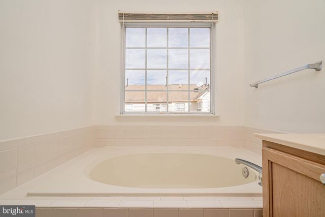 2507 JAMES MAURY DR, Herndon, VA 20171