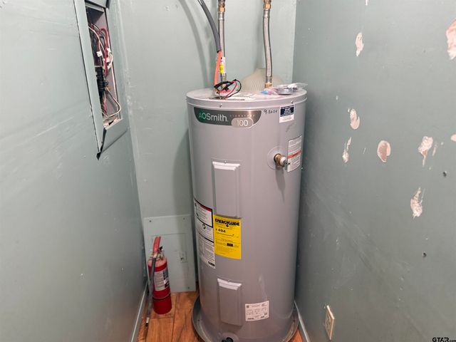 10429 Hwy 204, Cushing, TX 75760