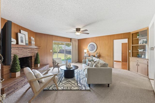 5396 W Clinton, Fresno, CA 93722