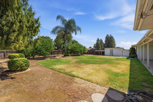5396 W Clinton, Fresno, CA 93722