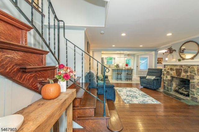 260 Cozy Lake Rd, Jefferson Twp., NJ 07438