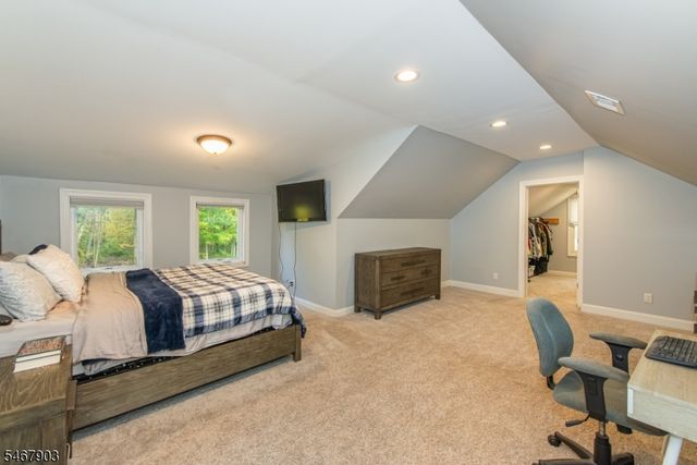 260 Cozy Lake Rd, Jefferson Twp., NJ 07438