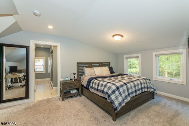 260 Cozy Lake Rd, Jefferson Twp., NJ 07438