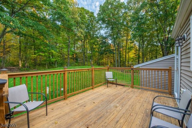 260 Cozy Lake Rd, Jefferson Twp., NJ 07438