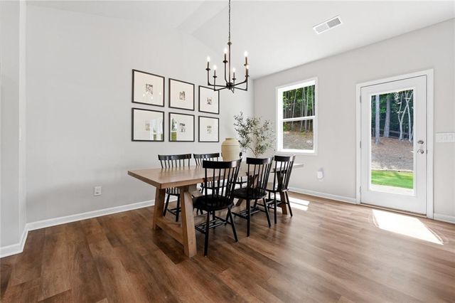 255 Creekstone Drive, Dallas, GA 30132