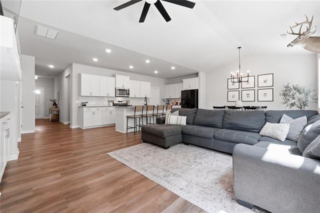 255 Creekstone Drive, Dallas, GA 30132