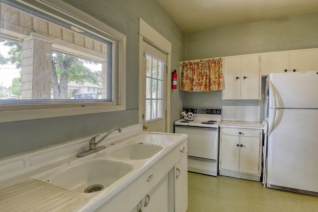 1008 2nd St, Cheney, WA 99004