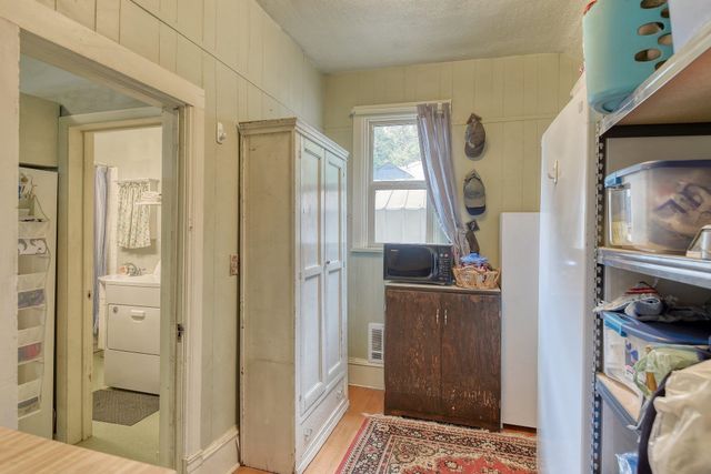 1008 2nd St, Cheney, WA 99004