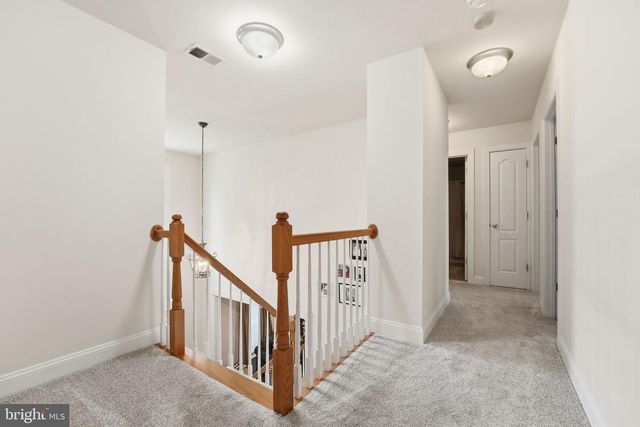 13301 DUMFRIES RD, Manassas, VA 20112