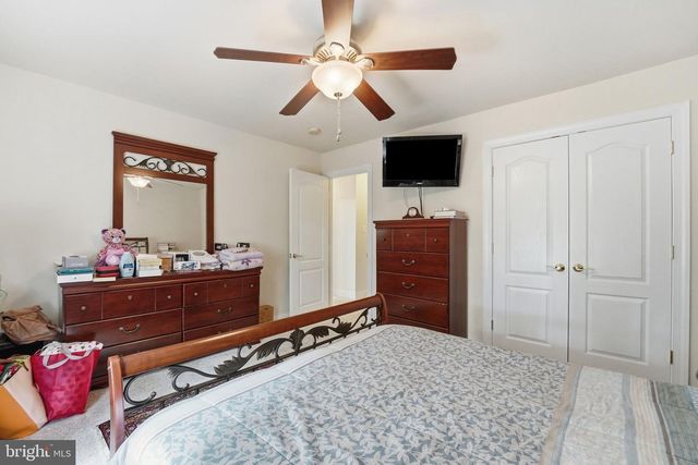 13301 DUMFRIES RD, Manassas, VA 20112