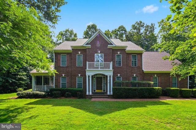 13301 DUMFRIES RD, Manassas, VA 20112