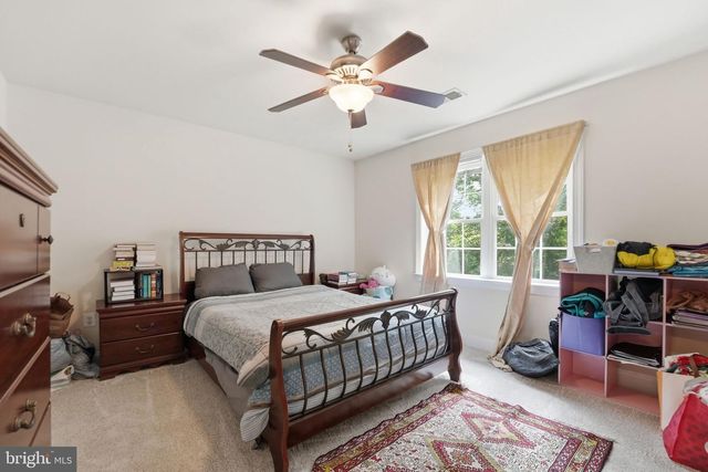 13301 DUMFRIES RD, Manassas, VA 20112