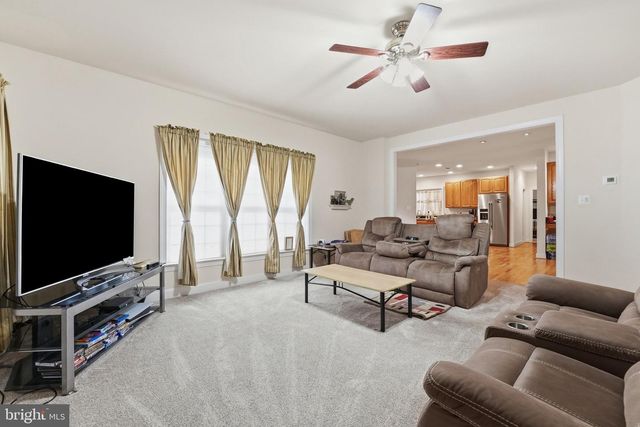 13301 DUMFRIES RD, Manassas, VA 20112