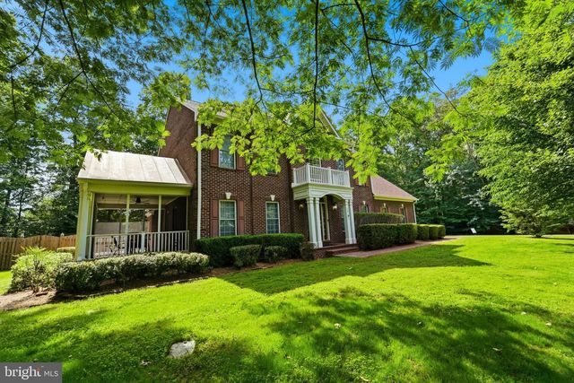 13301 DUMFRIES RD, Manassas, VA 20112