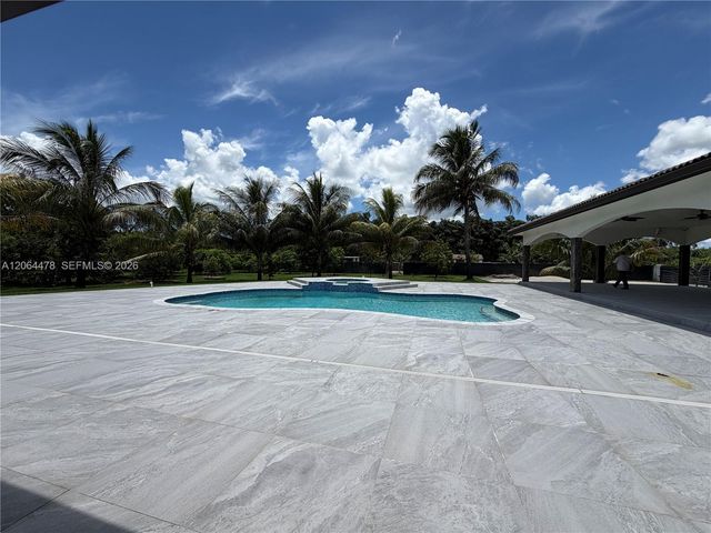 19690 SW 210th Street, Miami, FL 33187