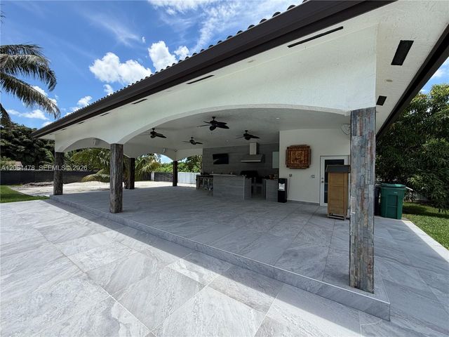 19690 SW 210th Street, Miami, FL 33187