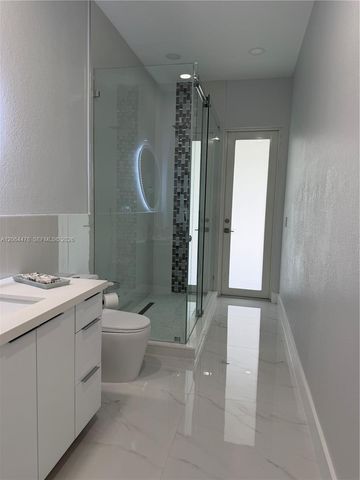 19690 SW 210th Street, Miami, FL 33187