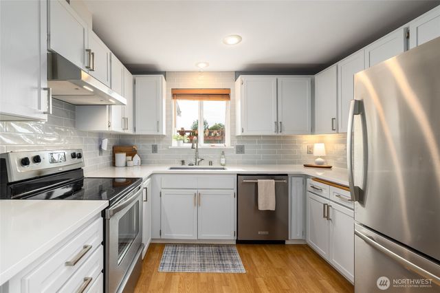 1004 S 28th Street, Mount Vernon, WA 98274