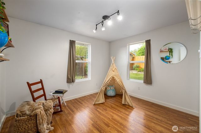 1004 S 28th Street, Mount Vernon, WA 98274
