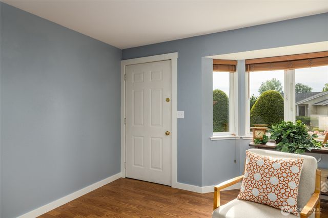 1004 S 28th Street, Mount Vernon, WA 98274