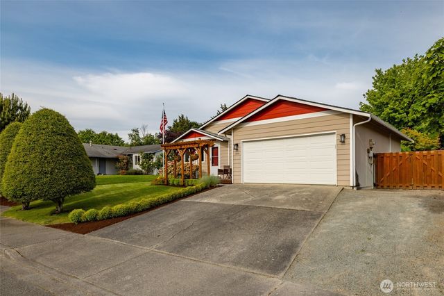 1004 S 28th Street, Mount Vernon, WA 98274