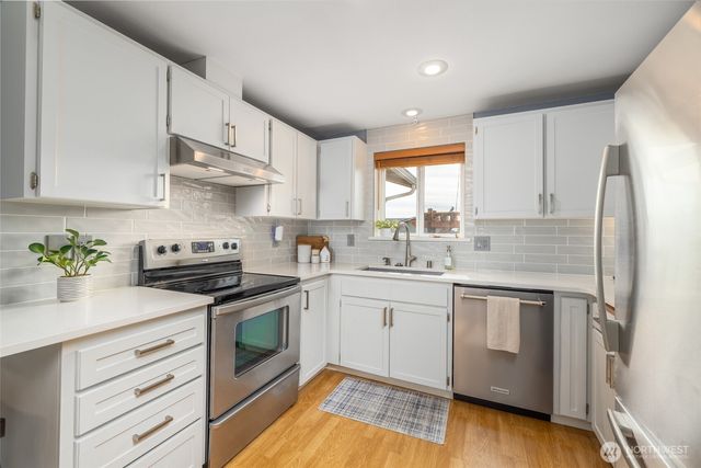 1004 S 28th Street, Mount Vernon, WA 98274