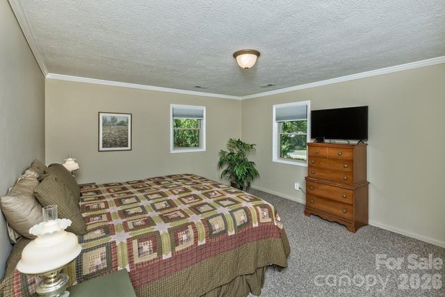 29 S Greenwood Forest Drive, Etowah, NC 28729