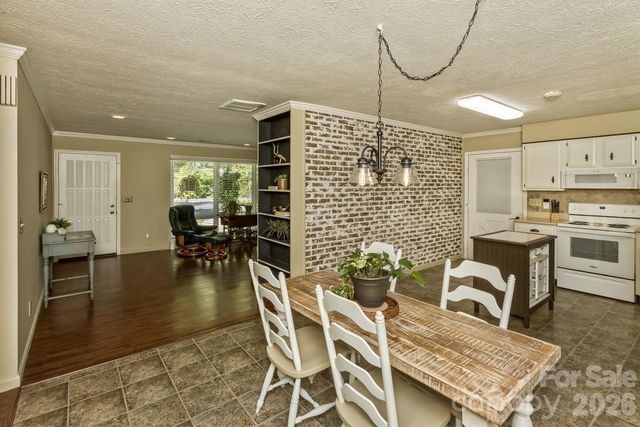 29 S Greenwood Forest Drive, Etowah, NC 28729