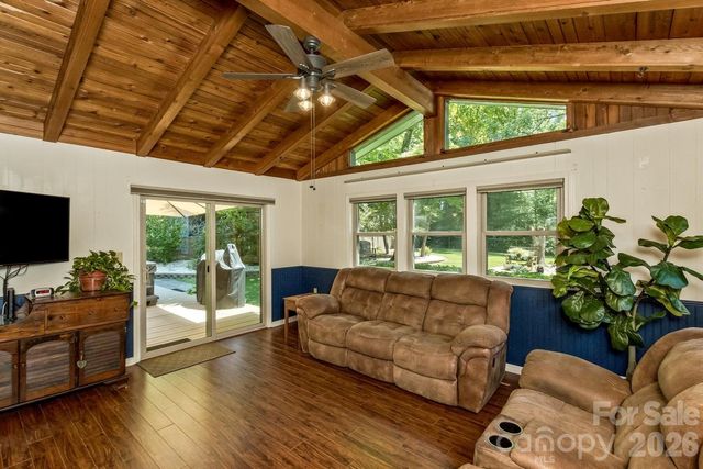 29 S Greenwood Forest Drive, Etowah, NC 28729