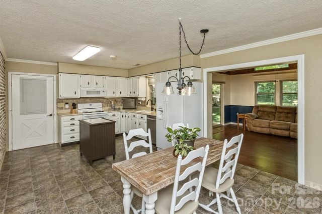 29 S Greenwood Forest Drive, Etowah, NC 28729