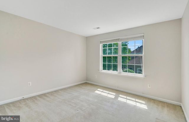 309 AYRLEE AVE NW, Leesburg, VA 20176