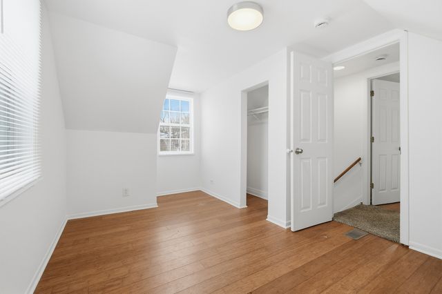 426 ALPINE Drive, Round Lake, IL 60073