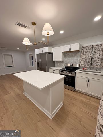 5304 Groovers Landing Road SE, Acworth, GA 30101