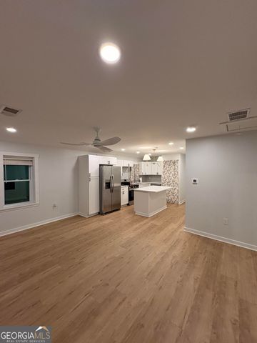 5304 Groovers Landing Road SE, Acworth, GA 30101