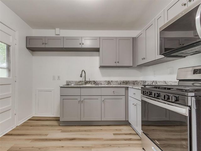 4229 Del Road, Del City, OK 73115