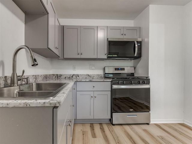 4229 Del Road, Del City, OK 73115