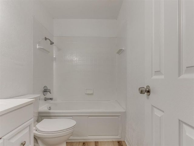 4229 Del Road, Del City, OK 73115