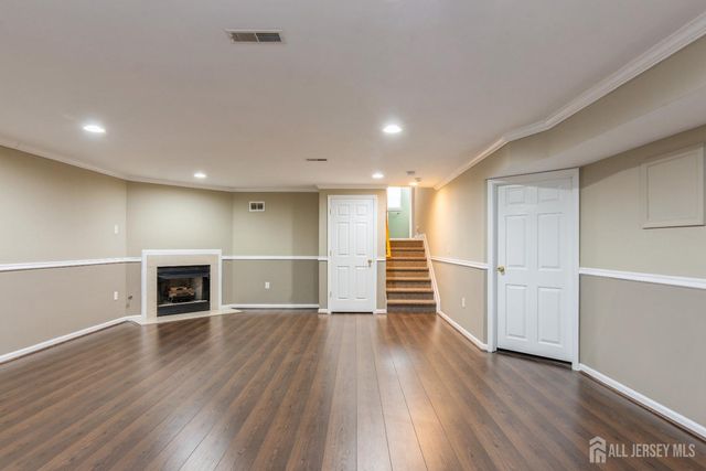 34 Chimney Court, Old Bridge, NJ 08879