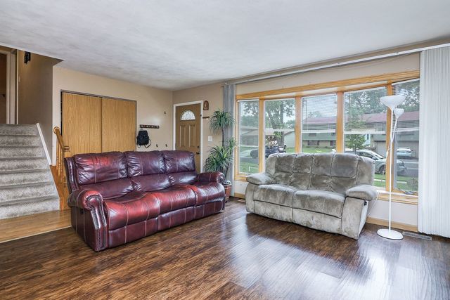 7936 N Ramsgate Circle, Hanover Park, IL 60133