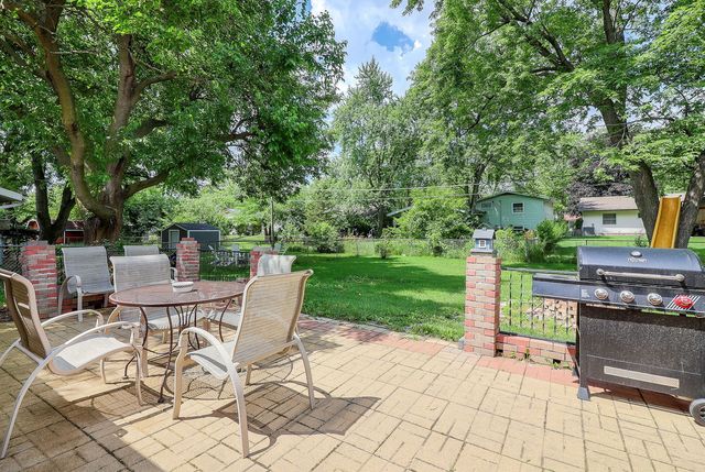 7936 N Ramsgate Circle, Hanover Park, IL 60133