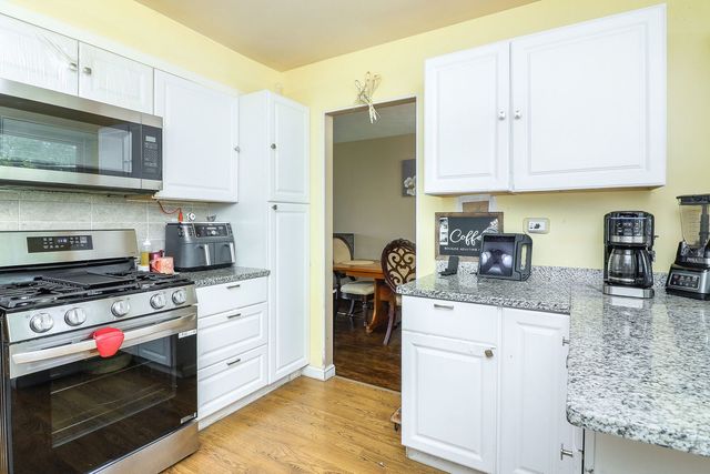 7936 N Ramsgate Circle, Hanover Park, IL 60133