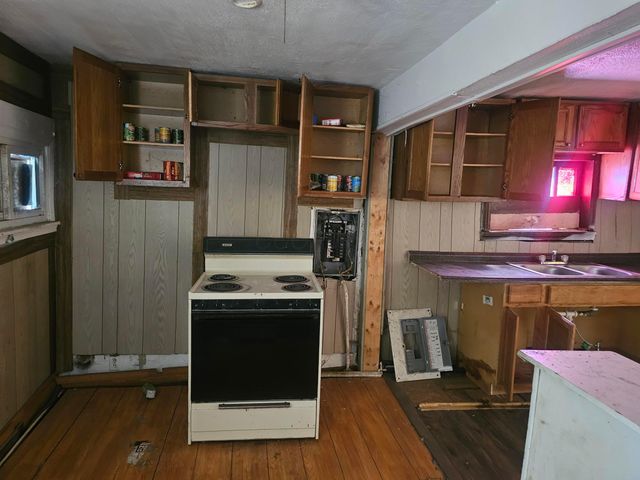 2038 E Hudson Street, Columbus, OH 43211