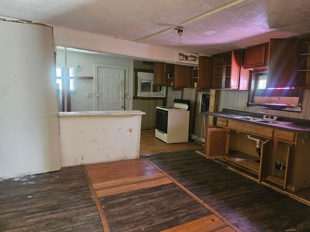 2038 E Hudson Street, Columbus, OH 43211