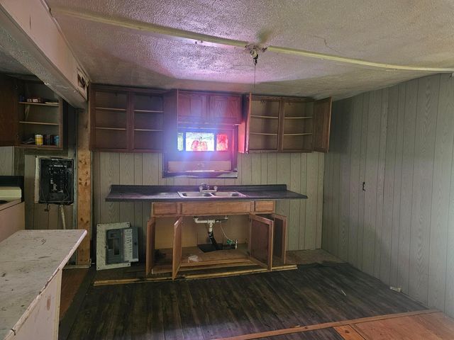 2038 E Hudson Street, Columbus, OH 43211