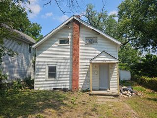 2038 E Hudson Street, Columbus, OH 43211