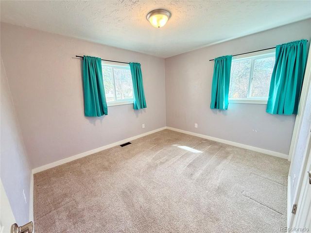 323 Sioux Ave, Simla, CO 80835