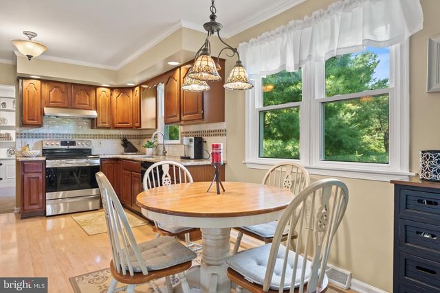 1858 W LISBURN ROAD, Carlisle, PA 17015