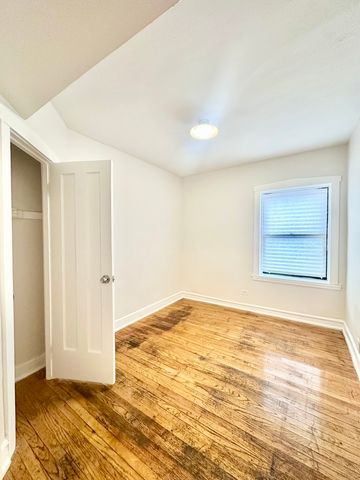 1327 N Lorel Avenue 1W, Chicago, IL 60651